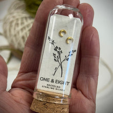 Load image into Gallery viewer, X Kiss,stud earrings