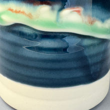 Load image into Gallery viewer, Mug - northern lights