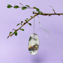 Load image into Gallery viewer, Oyster shell wall hanging - Bunny pair