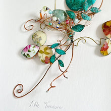 Load image into Gallery viewer, Little treasure