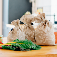 Load image into Gallery viewer, Reusable linen produce bags (natural)