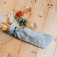 Load image into Gallery viewer, Baguette bag - natural colour - wild flowers