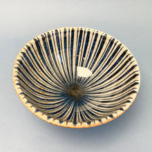 Load image into Gallery viewer, Ceramic bowl stripe.