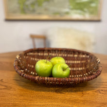 Load image into Gallery viewer, Willow handmade Sciob - 4