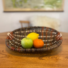 Load image into Gallery viewer, Willow handmade Sciob - 3