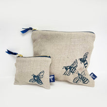 Load image into Gallery viewer, Large linen useful pouch - natural bee