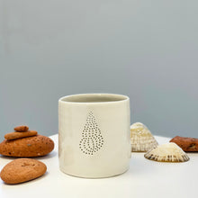 Load image into Gallery viewer, Tea light - Spiral Shell