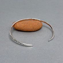 Load image into Gallery viewer, Open silver bangle - oval dots