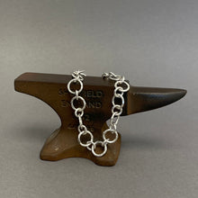 Load image into Gallery viewer, Silver circular link chain bracelet