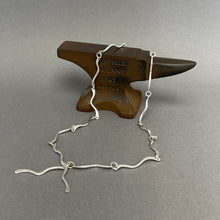 Load image into Gallery viewer, Silver wave link chain necklace