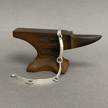 Load image into Gallery viewer, Silver chunky link chain bracelet