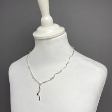 Load image into Gallery viewer, Silver wave link chain necklace