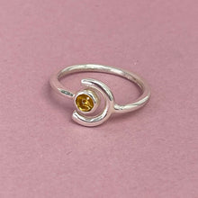 Load image into Gallery viewer, Crescent moon ring - yellow citrine