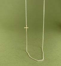 Load image into Gallery viewer, Gold cross necklace