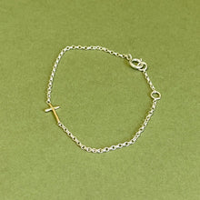 Load image into Gallery viewer, Gold cross bracelet