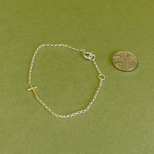 Load image into Gallery viewer, Gold cross bracelet