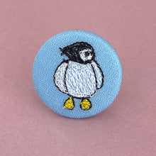 Load image into Gallery viewer, Appliqué badge - penguin