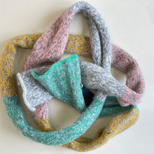 Load image into Gallery viewer, Ribbon wrap scarf - 6