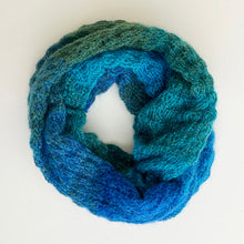 Load image into Gallery viewer, Cosy mohair wrap/scarf - 2