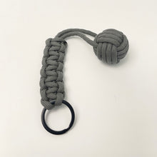 Load image into Gallery viewer, Paracord keyring - 8