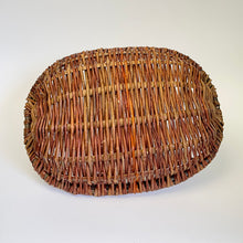 Load image into Gallery viewer, Willow handmade Sciob - 4