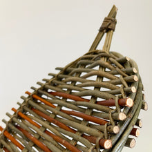 Load image into Gallery viewer, Willow handmade Catalan tray - 4