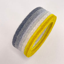 Load image into Gallery viewer, Felt disk bangle - mustard