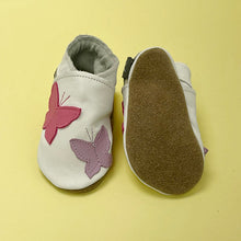 Load image into Gallery viewer, Baby Shoes - butterflies