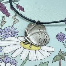 Load image into Gallery viewer, Card with butterfly necklace