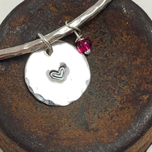 Load image into Gallery viewer, Silver hammered bangle - heart