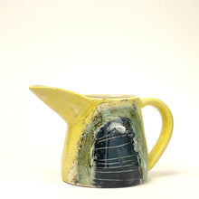 Load image into Gallery viewer, Ceramic decorative jug