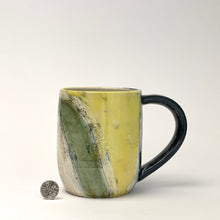 Load image into Gallery viewer, Ceramic decorative mug