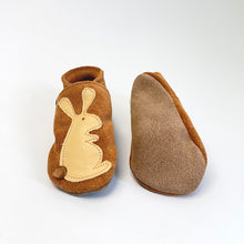 Load image into Gallery viewer, Baby Shoes - bunny and carrot