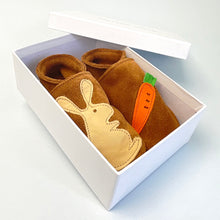 Load image into Gallery viewer, Baby Shoes - bunny and carrot