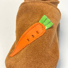 Load image into Gallery viewer, Baby Shoes - bunny and carrot