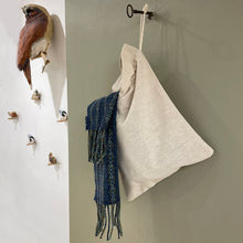 Load image into Gallery viewer, Merino lambswool woven scarf 10