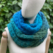 Load image into Gallery viewer, Cosy mohair wrap/scarf - 2