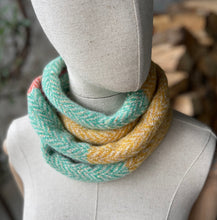 Load image into Gallery viewer, Ribbon wrap scarf - 8