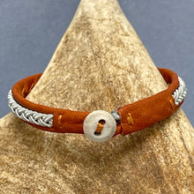 Load image into Gallery viewer, Sámi traditional bracelet 10
