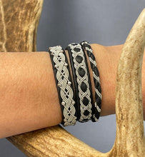 Load image into Gallery viewer, Sámi traditional bracelet 15
