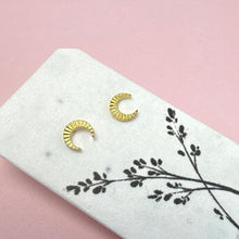 Load image into Gallery viewer, Crescent moon stud earrings
