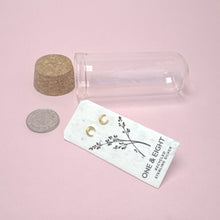 Load image into Gallery viewer, Crescent moon stud earrings
