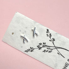 Load image into Gallery viewer, X Kiss,stud earrings
