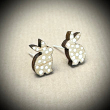 Load image into Gallery viewer, Wooden Earrings - rabbit

