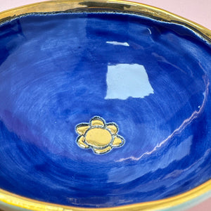 Decorative bowl - Navy and gold flower