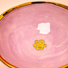 Load image into Gallery viewer, Decorative bowl - pink with gold flower
