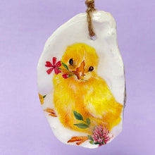 Load image into Gallery viewer, Oyster shell wall hanging - Chick and flower
