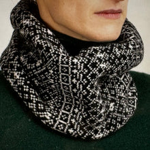 Load image into Gallery viewer, Fair Isle Snood. Black and white.
