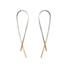Load image into Gallery viewer, Crossover earrings
