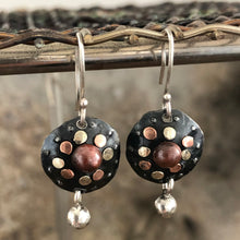 Load image into Gallery viewer, Rivets drop earrings
